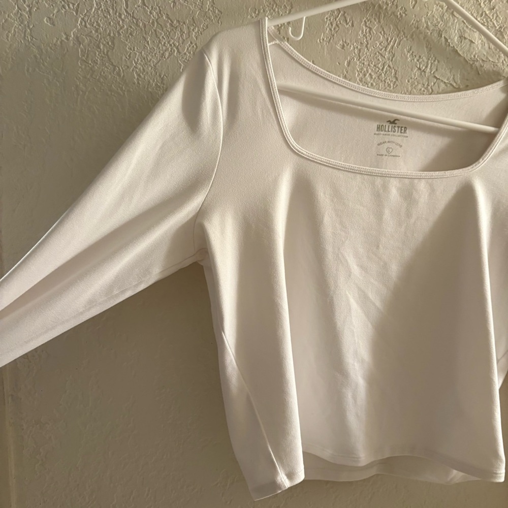 White long sleeve square neck hollister top